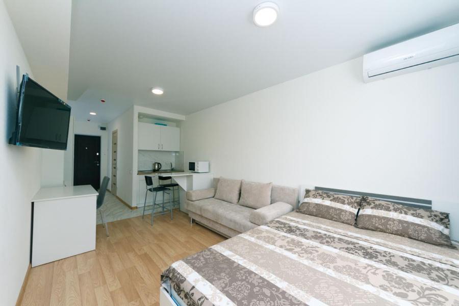 Smart House 11 Apartment Kyiv Exterior photo